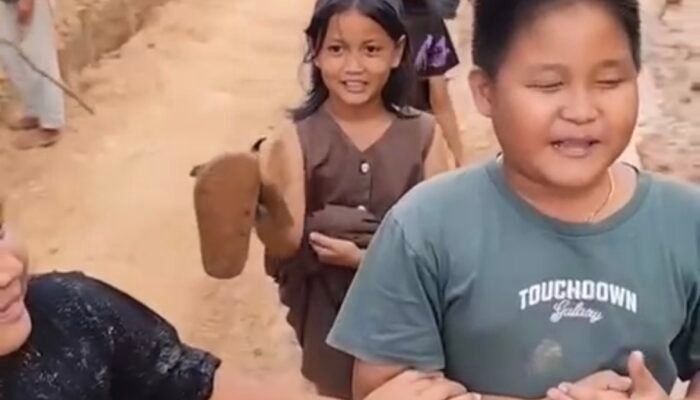 Viral Jalan Rusak di Sintang, PUPR Kalbar: Itu Kewenangan Kabupaten, Libatkan Anak Perlu Edukasi