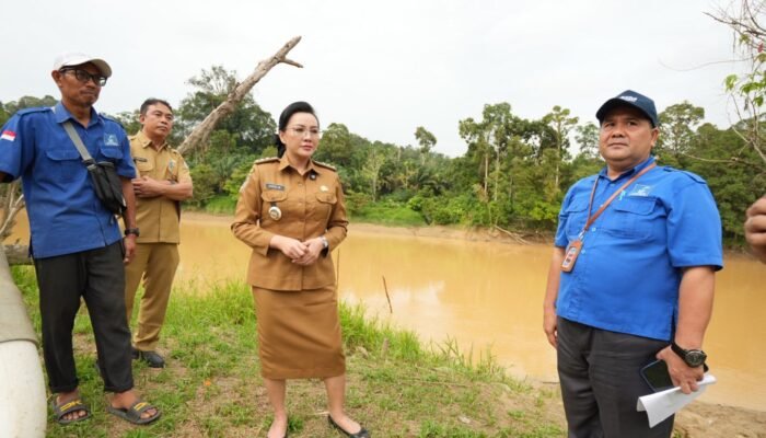 Selain Kemarau Pasokan Air Baku PDAM Landak Terkendala Pendangkalan Sungai