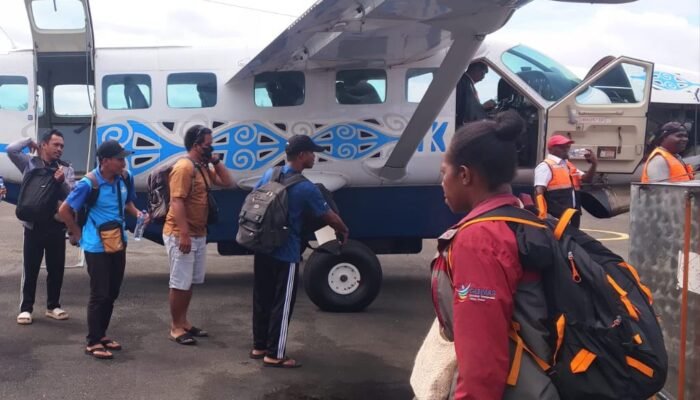 Satgas Yon Parako 466 Kawal Penerbangan Perintis, Bandara Nop Goliat Jadi Nadi Transportasi Pedalaman Yahukimo