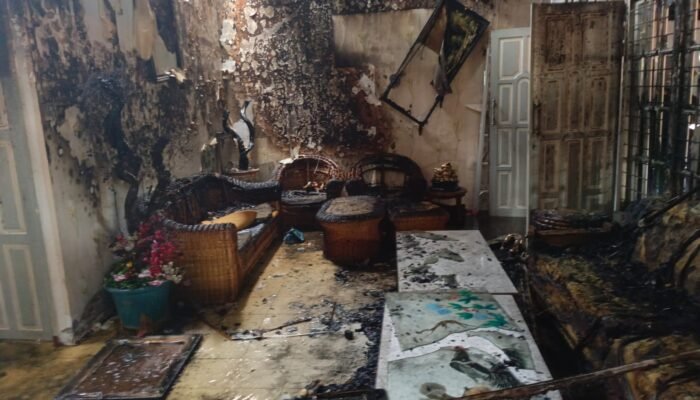 Dua Rumah di Karya Baru Ludes Dilalap Api, Diduga Korsleting Listrik