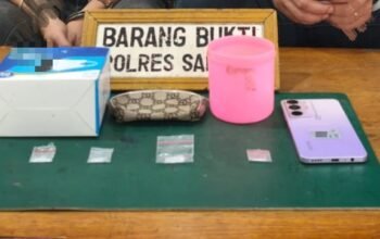 Polres Sambas Gerebek Rumah di Jawai, Dua Terduga Pengedar Sabu Ditangkap