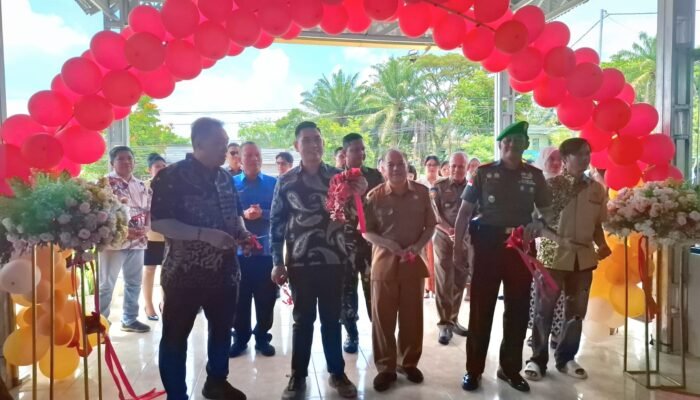 Tambuah Ciek Buka Cabang Kedua di Sintang, Pemda Apresiasi Investasi Kuliner