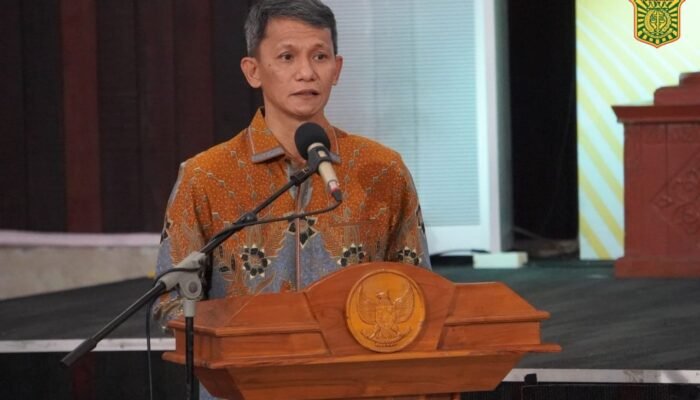 Kajati Kalbar Resmi Jadi Bapak Asuh PKBM, Dorong Solusi Komprehensif Atasi Anak Putus Sekolah