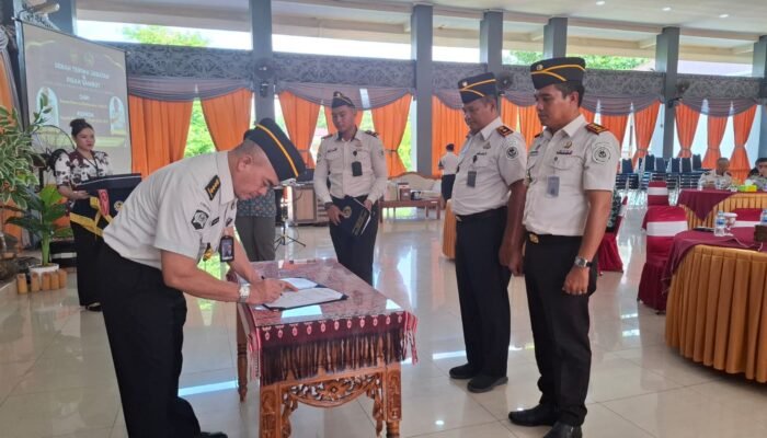 Tongkat Estafet Bapas Sintang Beralih ke Muhammad Nasir