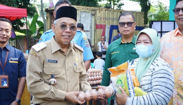 Operasi Pasar Pemkot Pontianak Sediakan 6.000 Paket Sembako Bersubsidi Jelang Iduladha