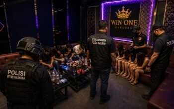 14 Orang Diamankan Saat Penggerebekan di Room Karaoke Win One Pontianak, Diduga Terkait Ekstasi