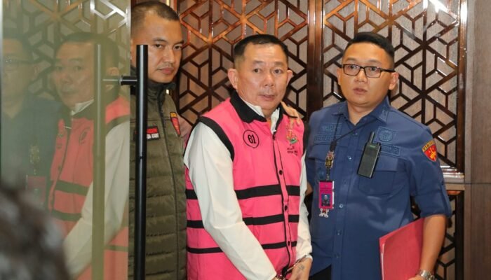 Kejagung Tetapkan Bos PT QSS Aseng Jadi Tersangka Korupsi Tambang Bauksit Kalbar