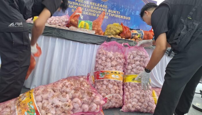 Pangan Ilegal dari China dan Thailand Masih Membanjiri Kalbar, Ancaman Zoonosis hingga Risiko Masuk Program MBG 