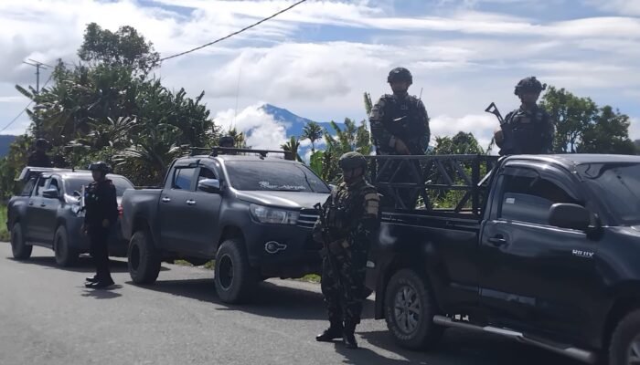 Satgas Yon Parako 466 Pasgat Perkuat Pengamanan Hari Integrasi Papua, Patroli Gabungan Digelar di Dogiyai