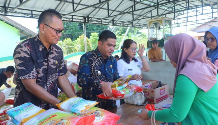 Pemkab Landak Sediakan Paket Bahan Pokok Murah Menjelang Iduladha