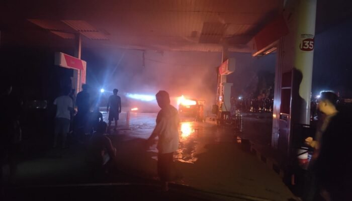Mobil Meledak Saat Isi Pertalite di SPBU Semparuk, Pengemudi Alami Luka Bakar