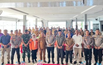 Hadapi Ancaman Kemarau Panjang, Polres Sambas Perkuat Sinergi Cegah Karhutla di Teluk Keramat dan Tangaran