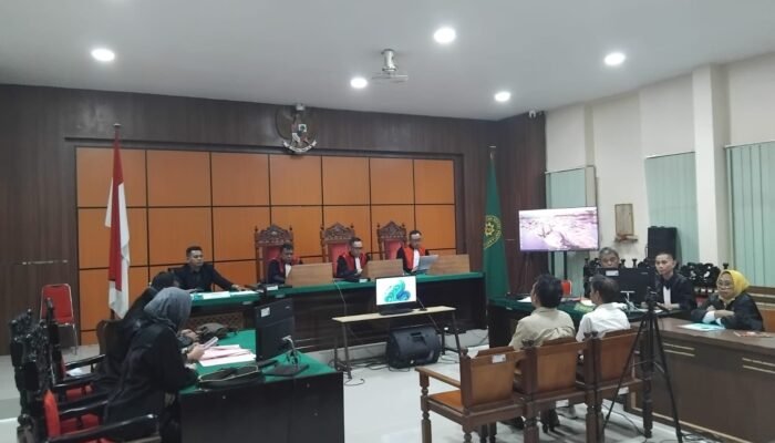 Kasus Dana Hibah Yayasan Mujahidin Pontianak, Pengacara Sebut Dakwaan Jaksa Batal Demi Hukum
