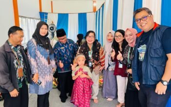 Khitanan Massal Gratis Angkasa Pura Supadio Diserbu Warga, 100 Anak Jadi Peserta