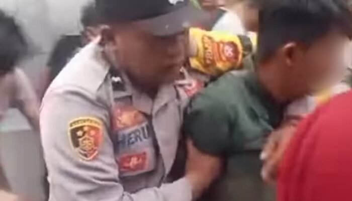Bawa Parang dan Mengamuk, Pria Diduga ODGJ Diamankan Polisi