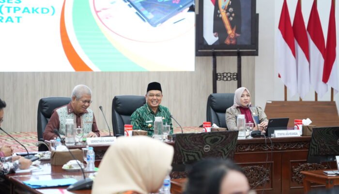 Ria Norsan Tekankan Percepatan Inklusi Keuangan dan Penguatan Peran TPAKD Kalbar