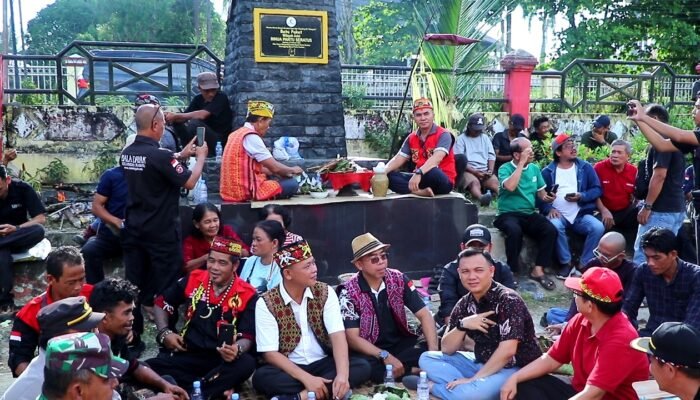 Laksanakan Ritual Balala Wilayah Kabupaten Landak “Lock Down” Satu Hari Penuh