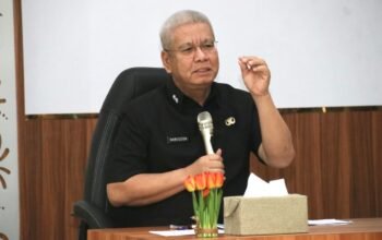 Sekda Kalbar Tantang Bapenda Naikkan Target PAD, Jangan Puas Lampaui Target Rendah
