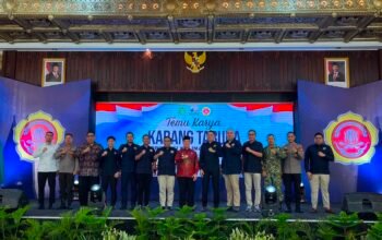 Ria Norsan Minta Karang Taruna Kalbar Tak Sekadar Jadi Organisasi Seremonial