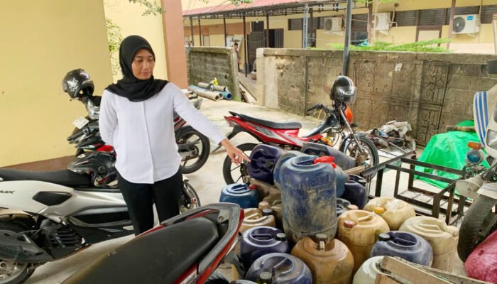 Kasus 500 Liter BBM di Kawasan SPBU Kota Baru Pontianak, Dua Orang Diamankan