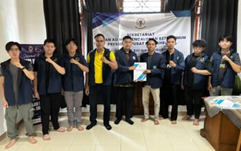 Momen langka! Eks Ketum HIKMAHBUDHI 2018–2020 Turun Gunung Dampingin Bakal Calon Ketua Umum Saat Mendaftar