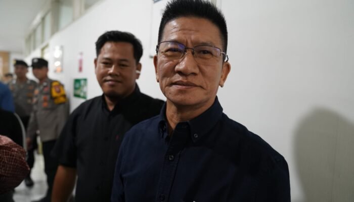 Masyarakat Kalbar Tunggu Janji PLN, Listrik Ditarget Normal 11 Juli