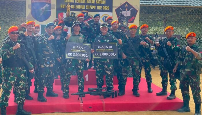 Sabet Juara Menembak di HUT Kodam XII/Tanjungpura, Batalyon Parako 466 Pasgat Ukir Prestasi Gemilang