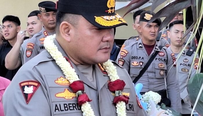 Irjen Alberd Resmi Pimpin Polda Kalbar, Ini 5 Pesan untuk Anggota