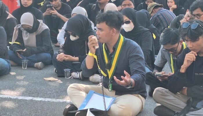 Aksi di Polda Kalbar, SEMMI Minta Masyarakat Tak Sebarkan Informasi yang Belum Terverifikasi