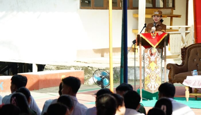Gelar Sosialisasi Pemilu, Pemkab Landak Ajak Pelajar Jadi Pemilih Cerdas dan Tak Golput