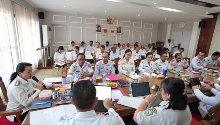 Validasi Data 10.000 Anak Putus Sekolah di Landak, Bupati Karolin Siapkan Solusi Pendidikan hingga ke Lapas