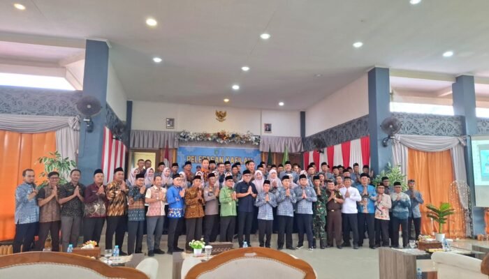 Kafilah Sintang Siap Berlaga di MTQ Kalbar, Bupati: Kalian Sudah Menjadi Juara