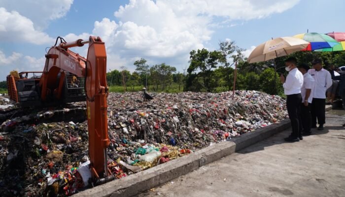 Timbulan Sampah di Pontianak Naik 20 Persen, Musim Buah Jadi Pemicunya