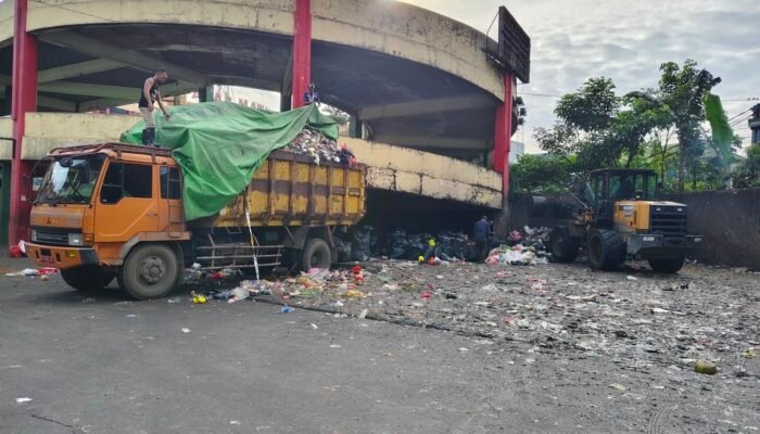 Pemkot Pontianak Tambah Armada Sampah, Edi Pastikan Kontainer Rusak Direhabilitasi