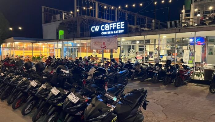 Ekspidisi Merah Putih Rumah JurnalisxMyPertamina Sukses Digelar di Perbatasan, CW Coffee & Eatery Tebas Jadi Rest Area 10 Jurnalis