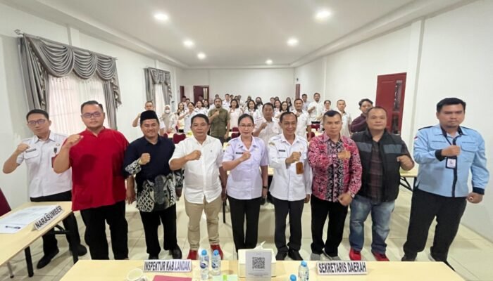 Inspektorat Landak Gelar Forum Konsultasi Publik, Sampaikan Standar Layanan dan Serap Masukan