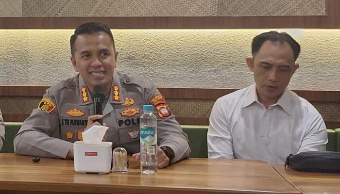 Polisi Sebut Sekretaris DPW PSI Kalbar Bantah Kepemilikan Pod Getar Saat Pemeriksaan, Ada Sosok Mr X Terekam CCTV dan Mengetahui