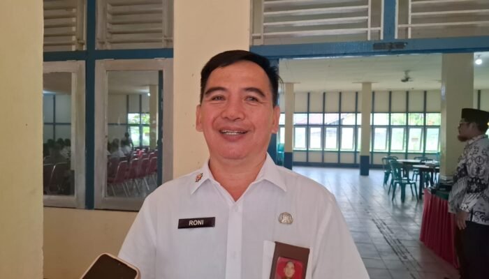 Kabut Asap Bertahan, Disdikbud Sintang Kaji Kembali