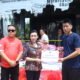 Bupati Karolin Serahkan Bantuan Kepada Korban Kebakaran Ruko di Ngabang