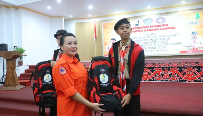 Karolin Lepas Kontingen Jambore Nasional 2026 Landak ke Cibubur