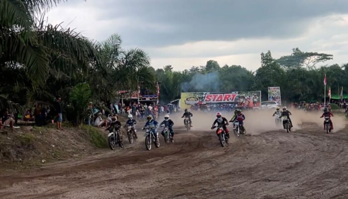 Ribuan Penonton Padati Sirkuit Sijang, SARC Series Grasstrack Championship Seri II Berlangsung Meriah, Seri III Digelar Desember