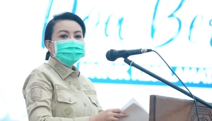 Bupati Karolin Instruksikan Puskesmas Siaga 24 Jam Tangani Dampak Kabut Asap