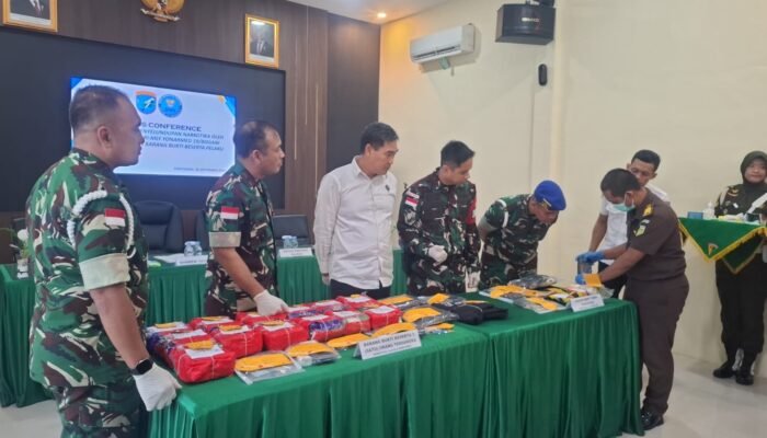 16,4 Kg Sabu dari Malaysia Gagal Diselundupkan di Perbatasan Kalbar