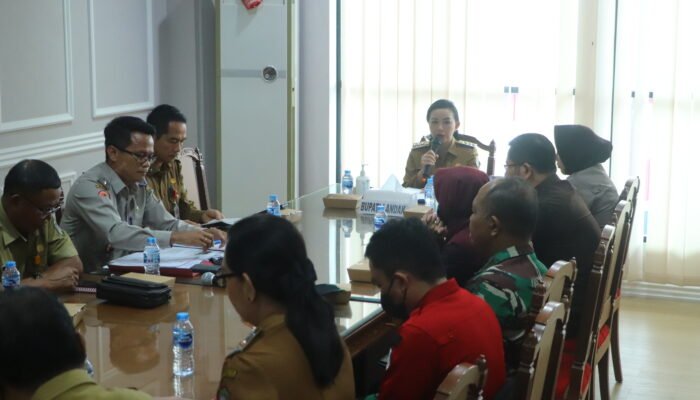 Kabut Asap Masuk Kategori Berbahaya, Karolin Tetapkan Status Tanggap Darurat 14 Hari