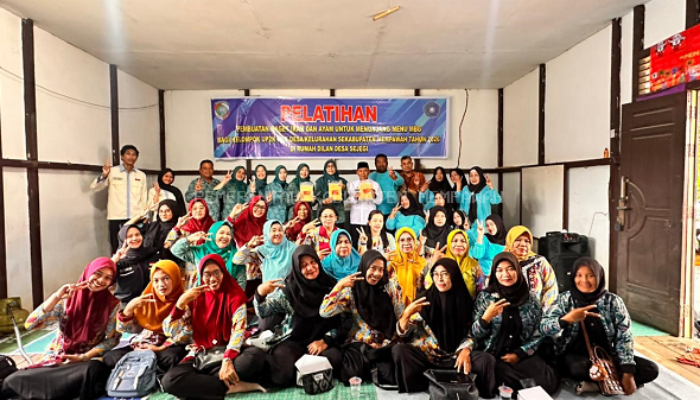 Dari Ikan dan Ayam, Ibu-Ibu Mempawah Belajar Merintis Usaha dari Rumah
