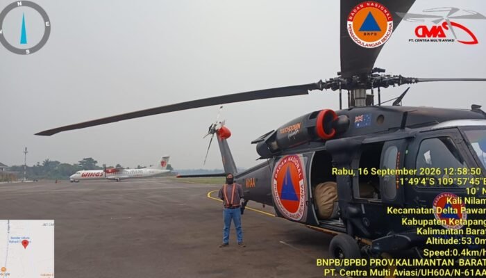 Norsan Perintahkan Water Bombing di TNGP, Operasi Terkendala Jarak Pandang