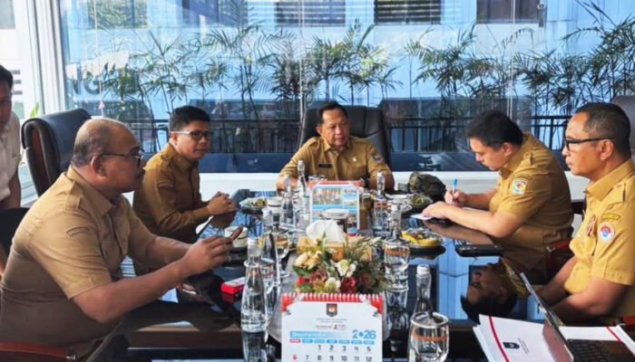Ditengah Kepungan Kabut Asap, Bupati Sambas Bahas Percepatan Pembangunan Perbatasan Temajuk di Jakarta