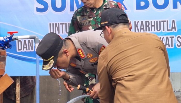 Polresta Pontianak Serahkan Sumur Bor ke Warga, Jadi Sumber Air Saat Kekeringan