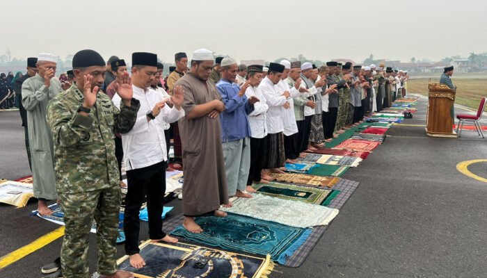 Hujan Turun Sebelum Shalat Istisqo, Warga Melawi Berharap Karhutla Segera Berakhir