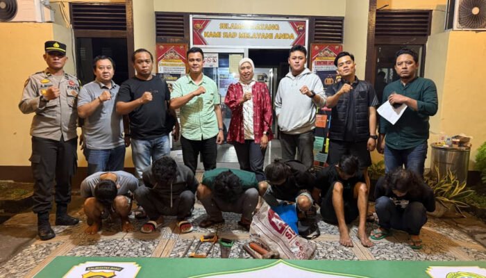 Ruko Bekas Kebakaran Jadi Sasaran, 5 Orang Ditangkap Polisi Usai Diduga Curi Barang Senilai Rp30 Juta